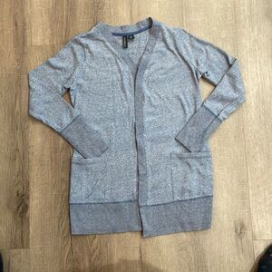 EUC Heathered Blue Gray Cynthia Rowley Cardigan with Pockets Size Small